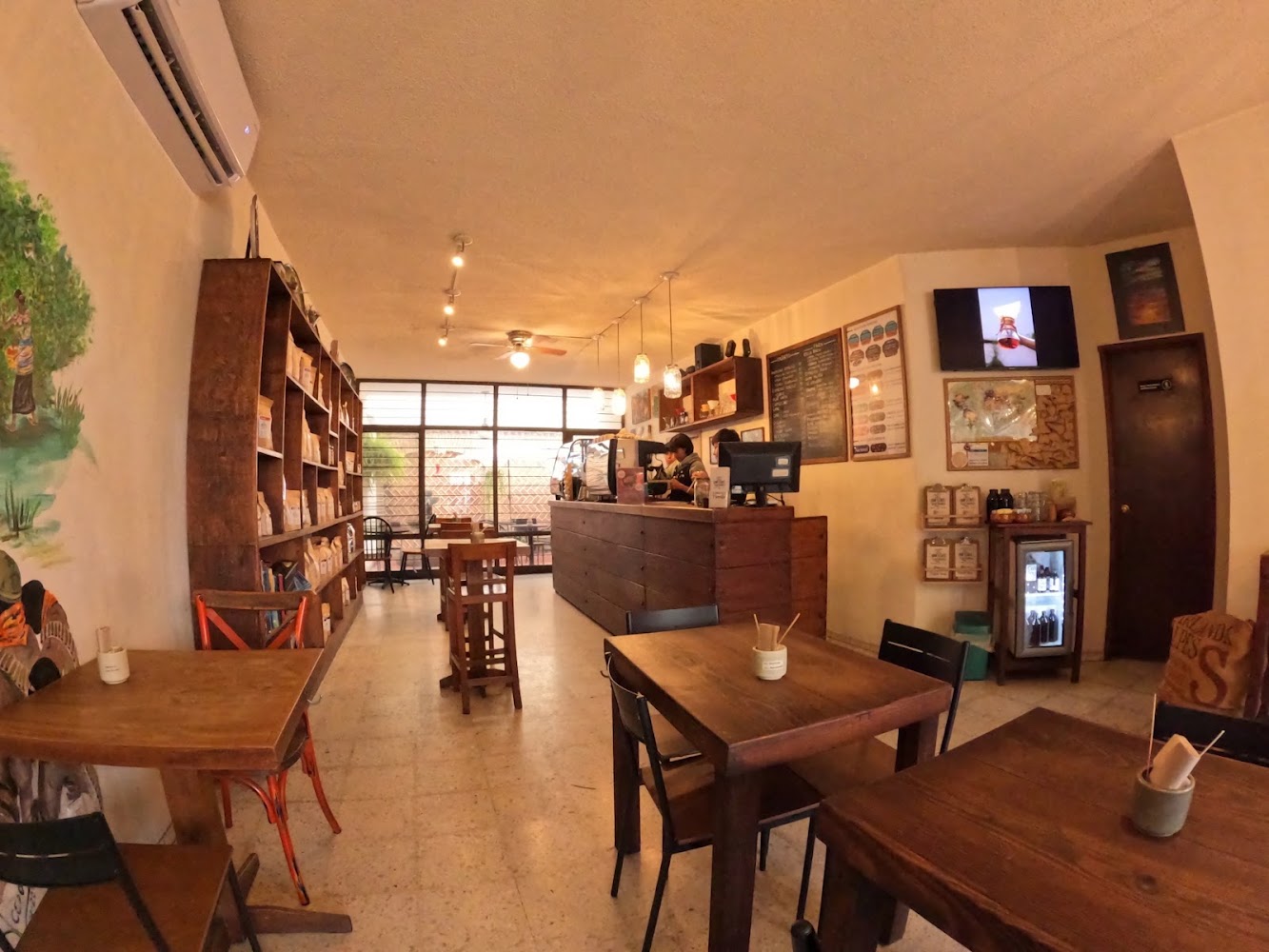 Dan's Café