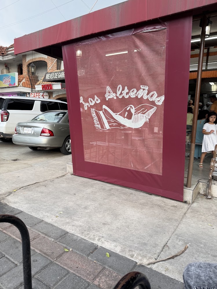 Los Alteños