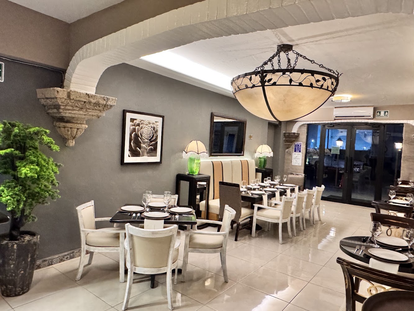 Bonifacio´s Restaurante Bar