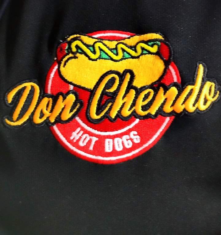 Hot dogs don Chendo