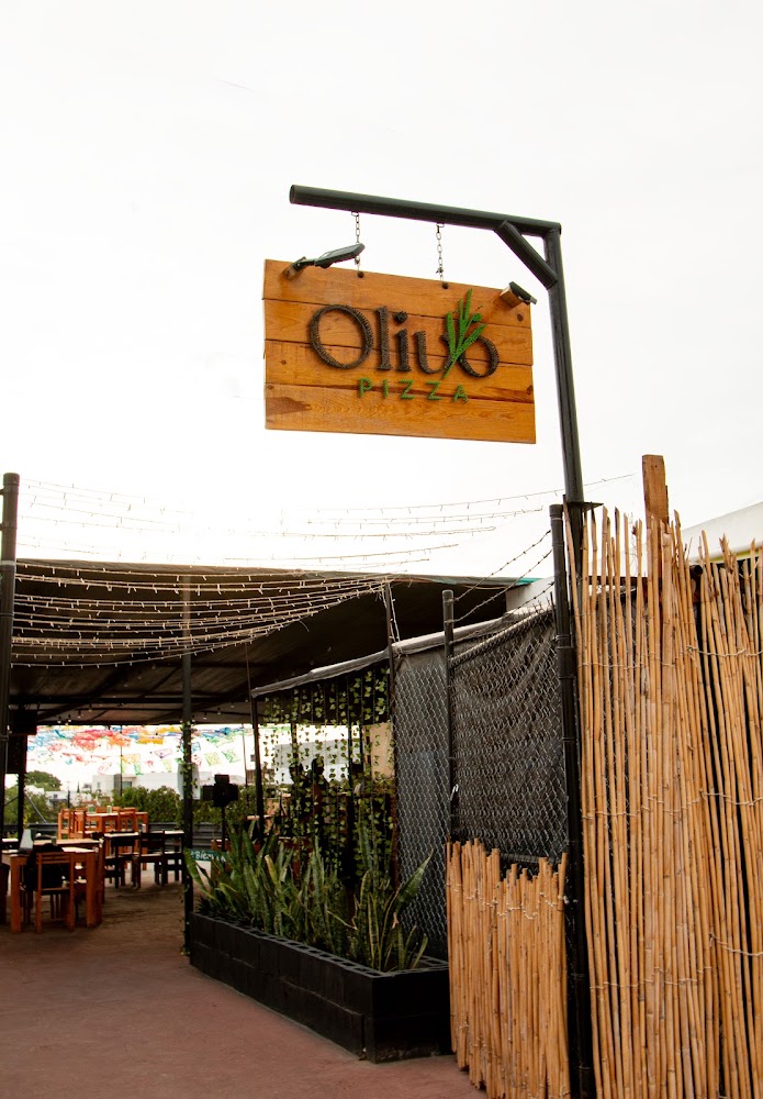 Olivo Pizza Cln