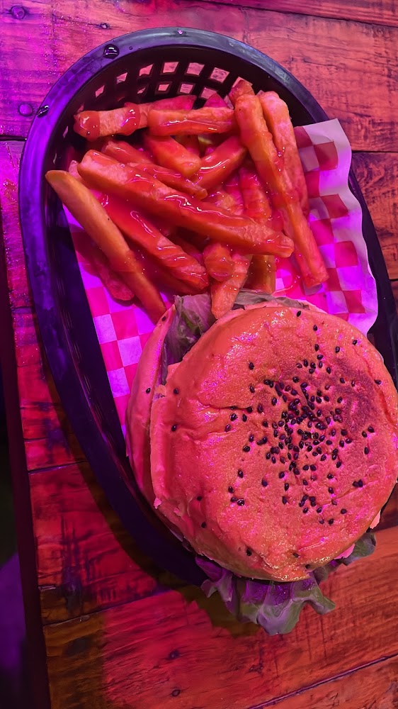 La bendita cantina fina