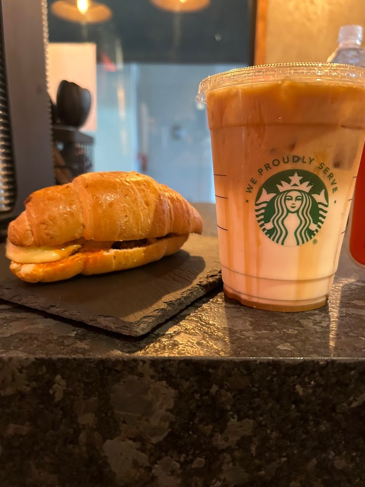 Creathink coworking & Coffee Shop