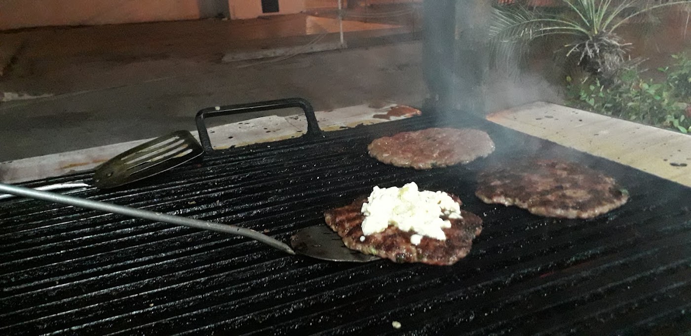 Hamburguesas al carbón Saul