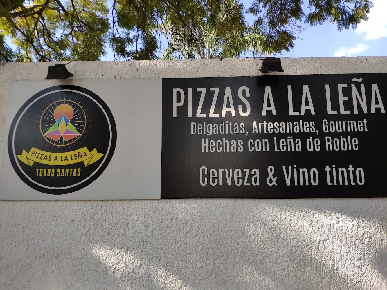 Todos Santos Pizzas Artesanales