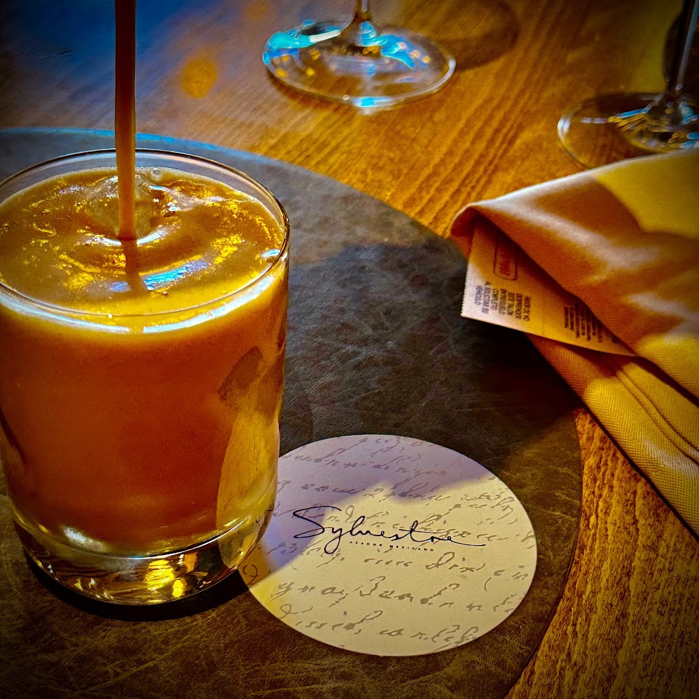 Sylvestre Midtown