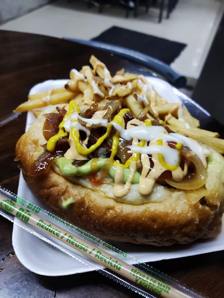 Hot Dogs Valdez