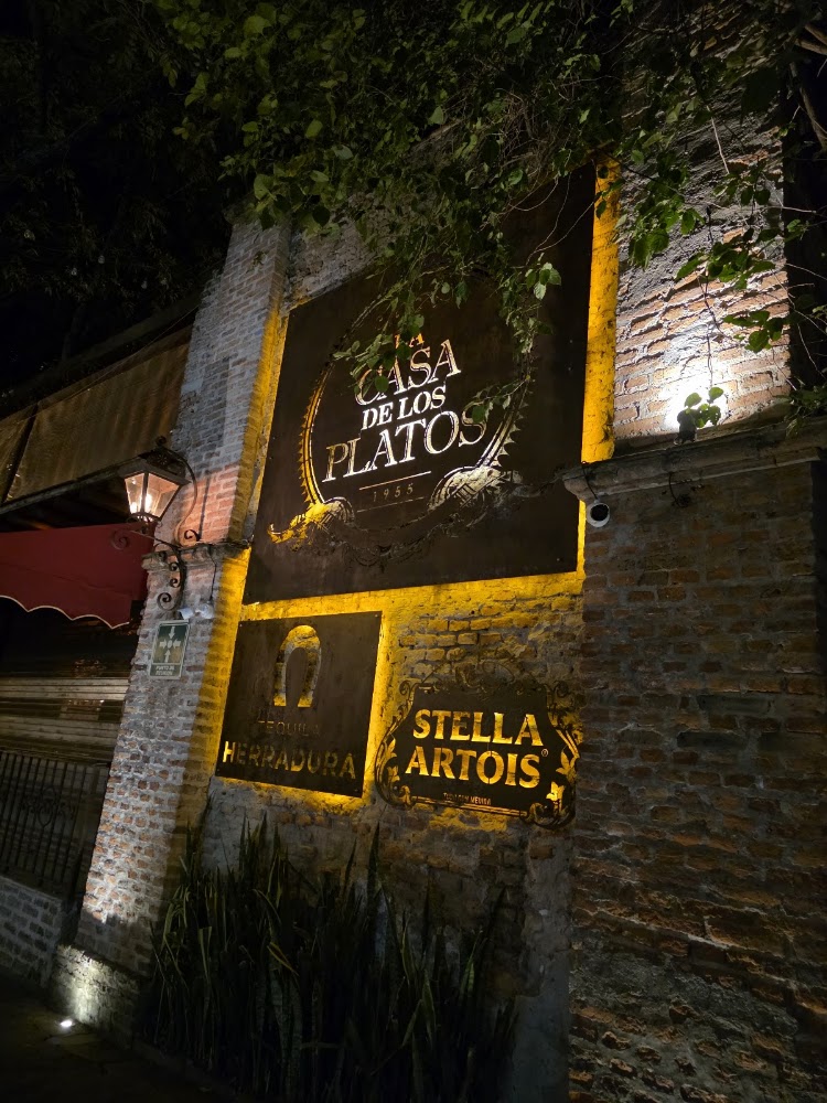 La Casa de Los Platos