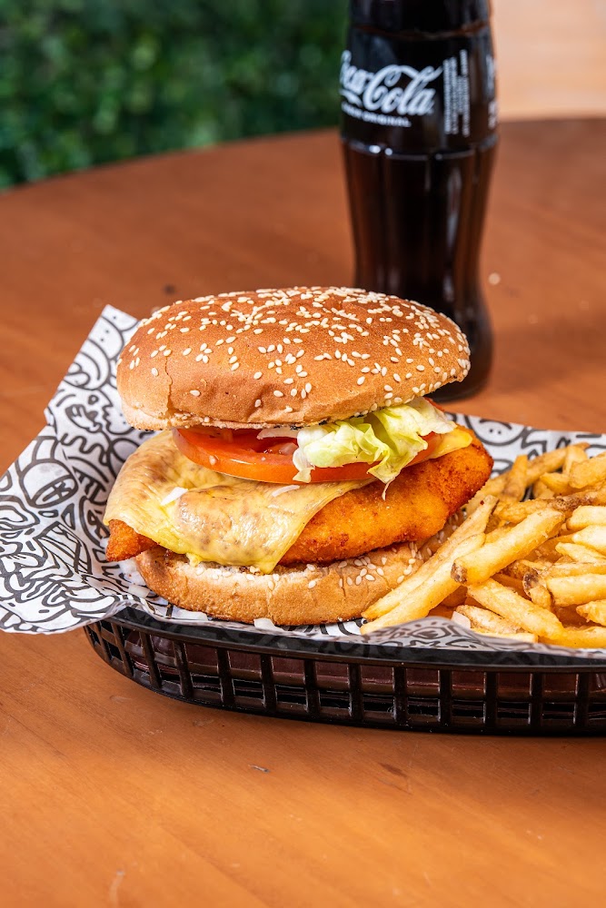 El May Hamburguesas y Hot dogs