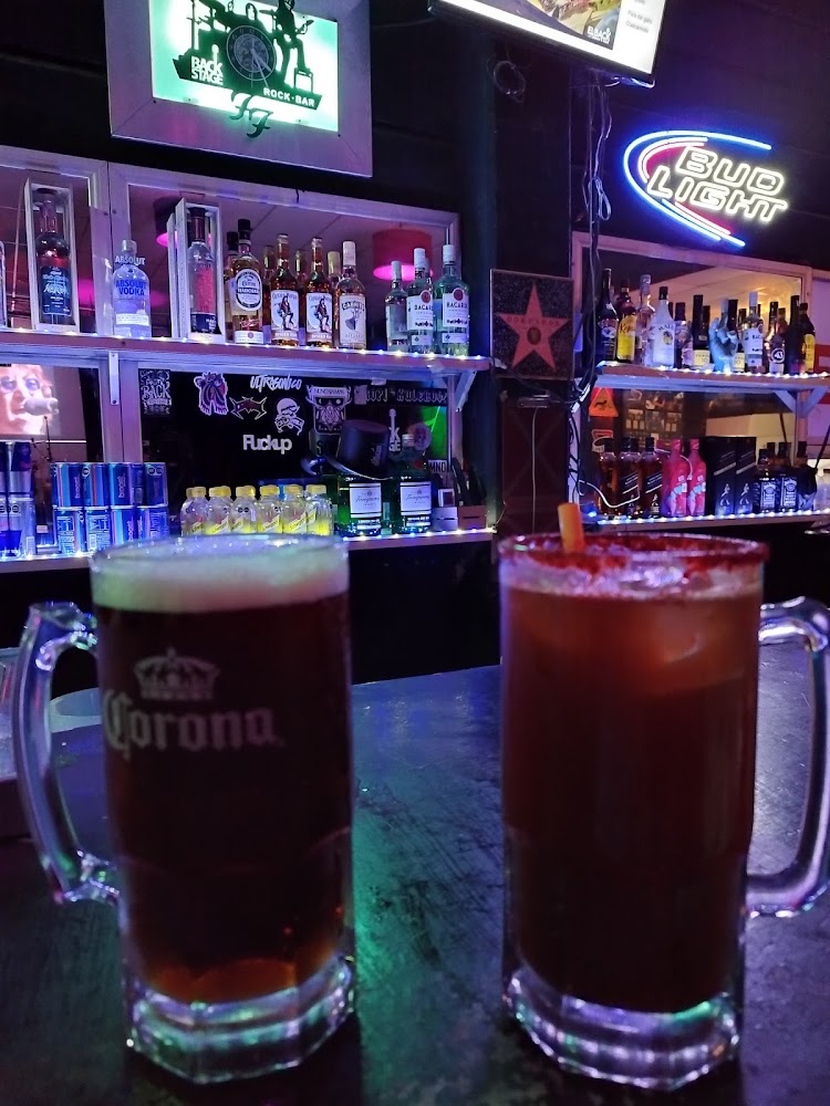 El Back Rock Bar
