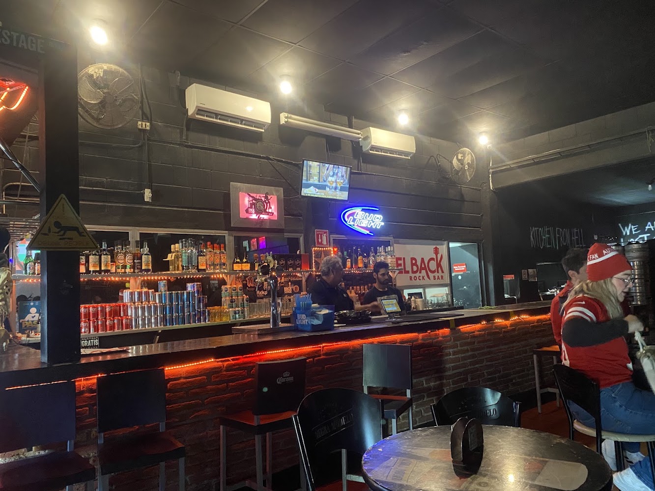 El Back Rock Bar