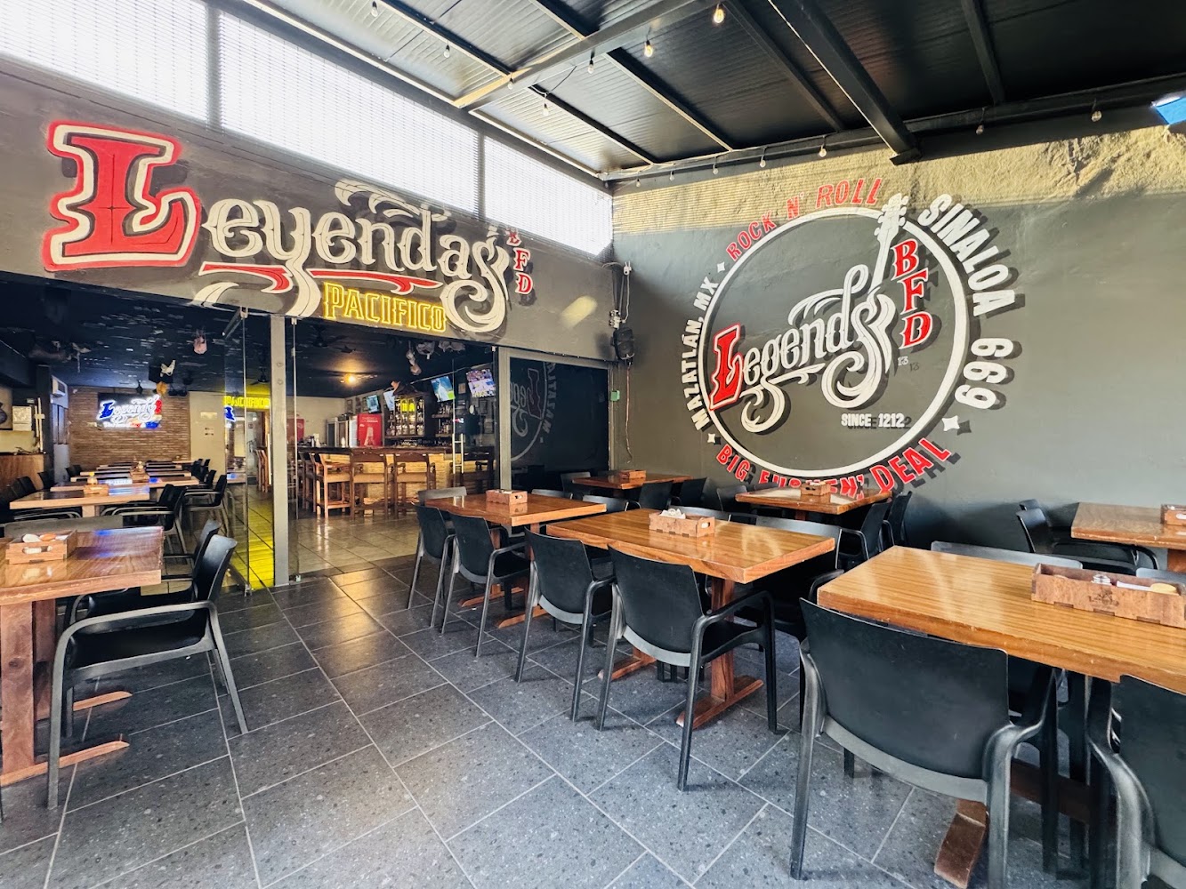 Leyendas Sports Bar