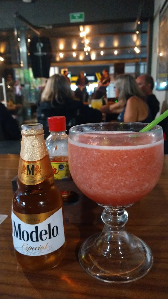 Leyendas Sports Bar