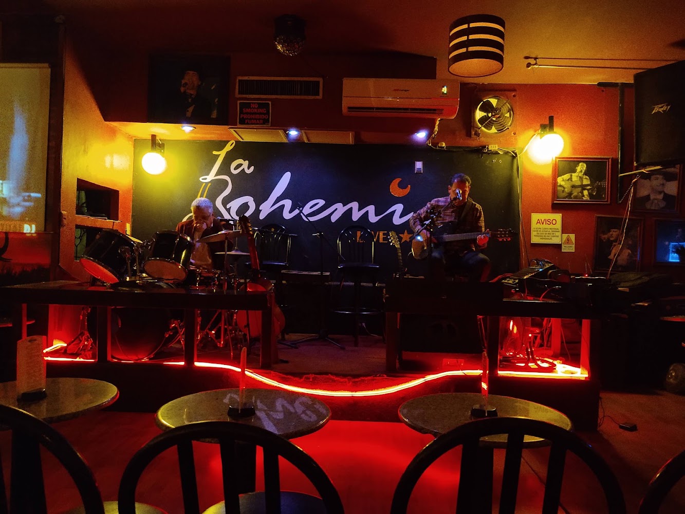 BAR LA BOHEMIA (Trova enjoy)