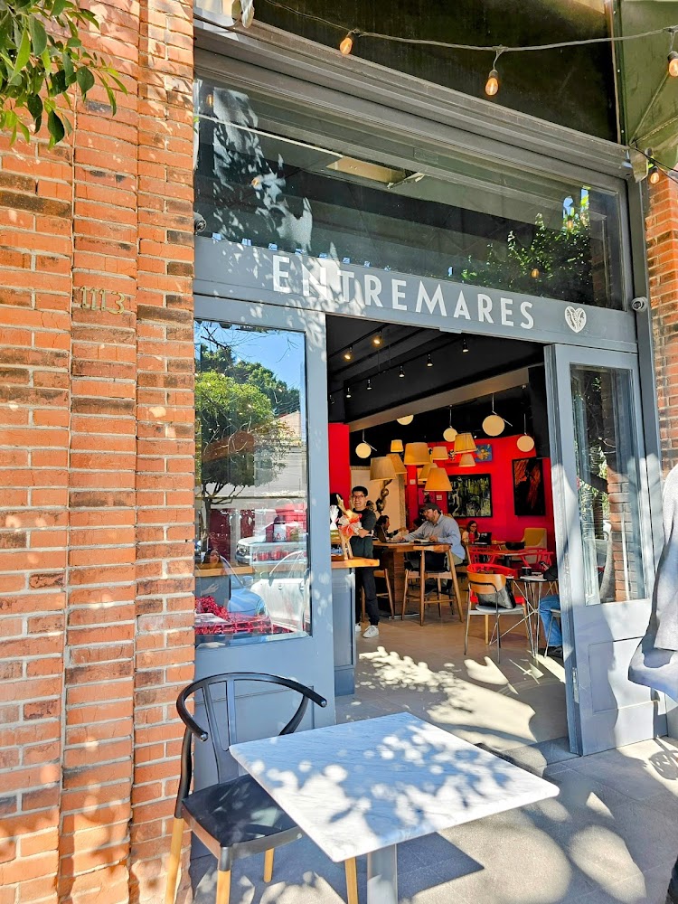 ENTREMARES CAFÉ