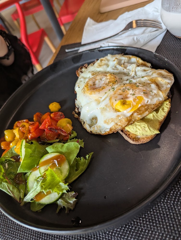 ENTREMARES CAFÉ