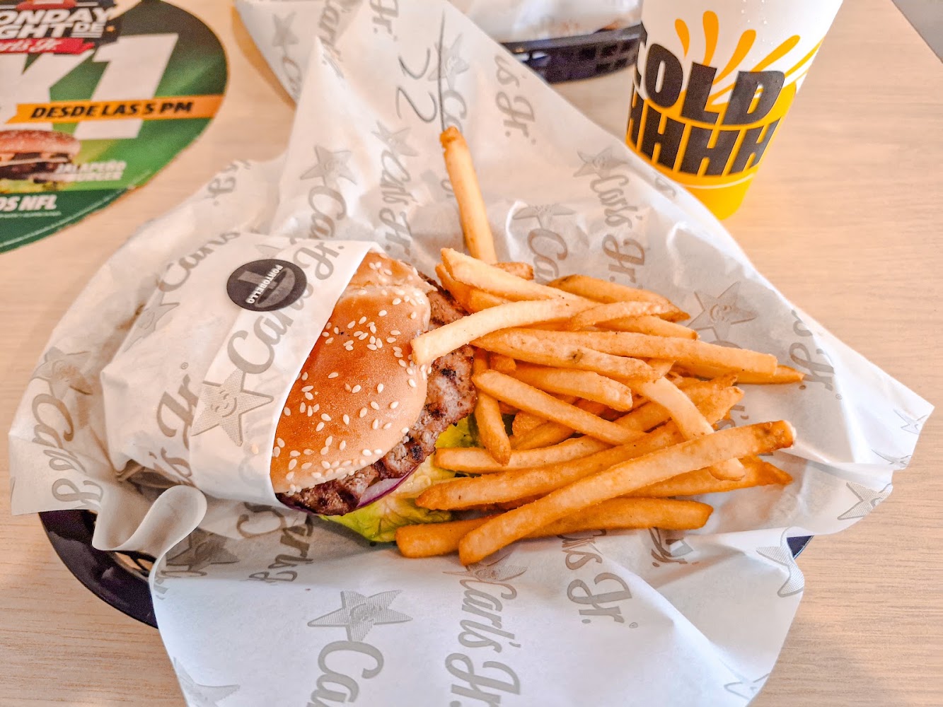 Carl's Jr.