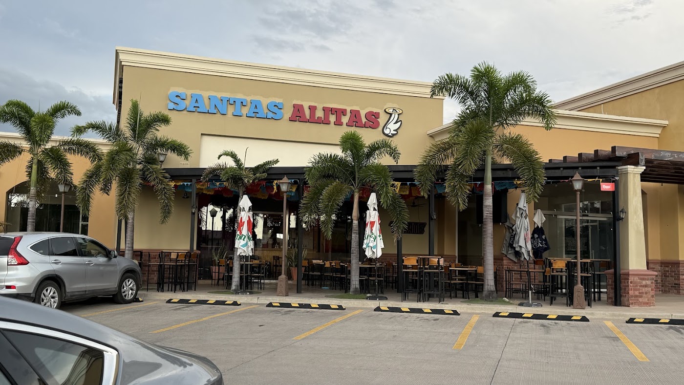Santas Alitas Carolinas