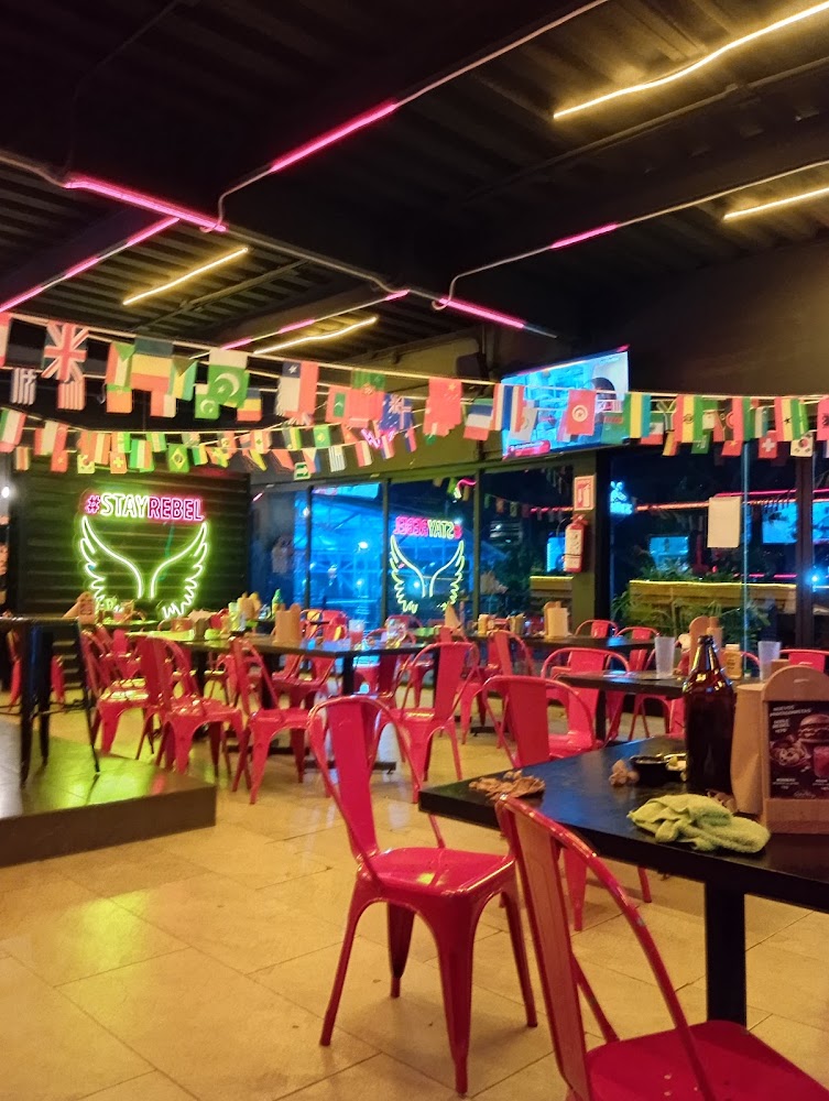 Rebel Wings Los Mochis