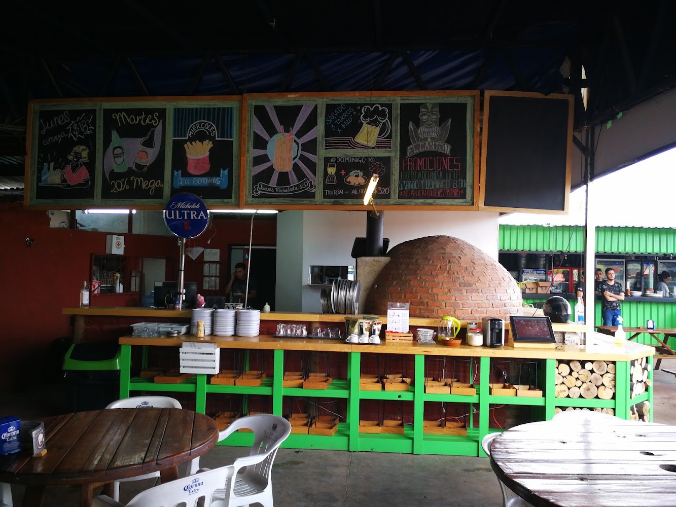 El Cantón Pizzería a la Leña