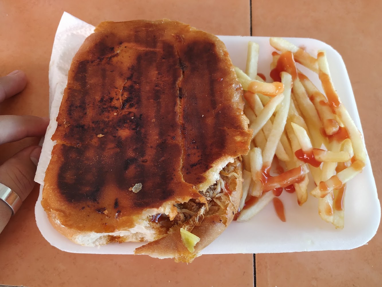 Maxi Tortas y Maxi Hamburguesas