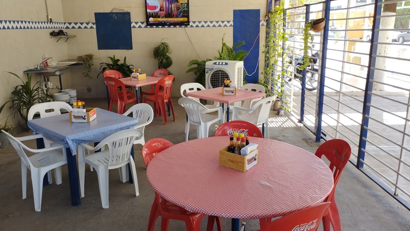 Los Mariscos Del Parque