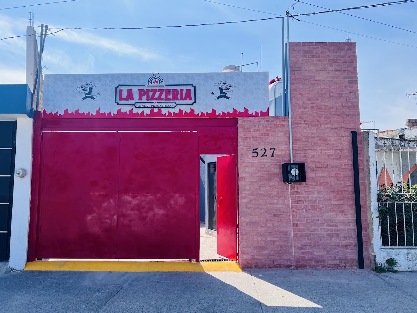 La Pizzería Oficial