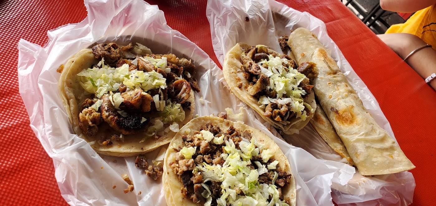 Taquería Los Desvelados Rubí y Zapata