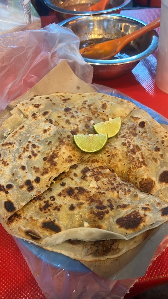 Taquería Los Desvelados Rubí y Zapata