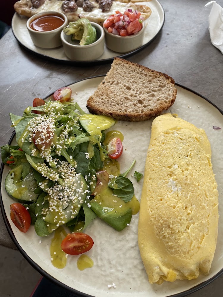 Icarus Café