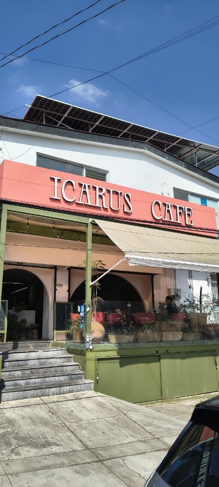 Icarus Café