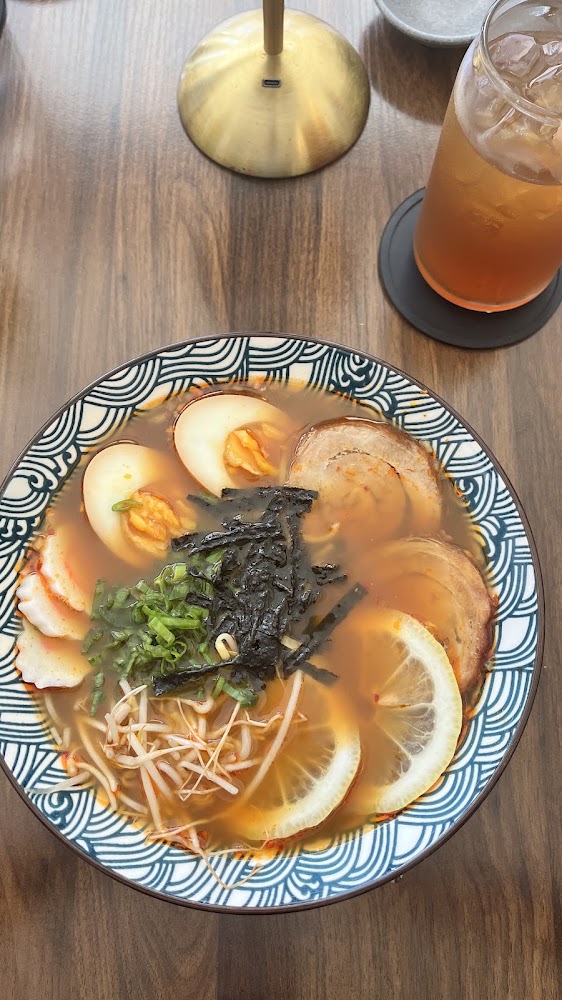 MINO - Ramen & Sushi