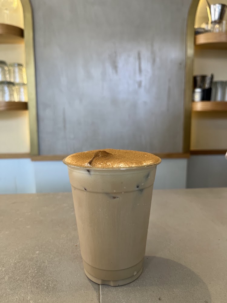 EMPATICO COFFEE BAR