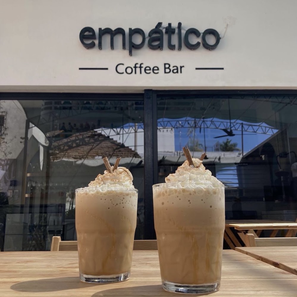 EMPATICO COFFEE BAR