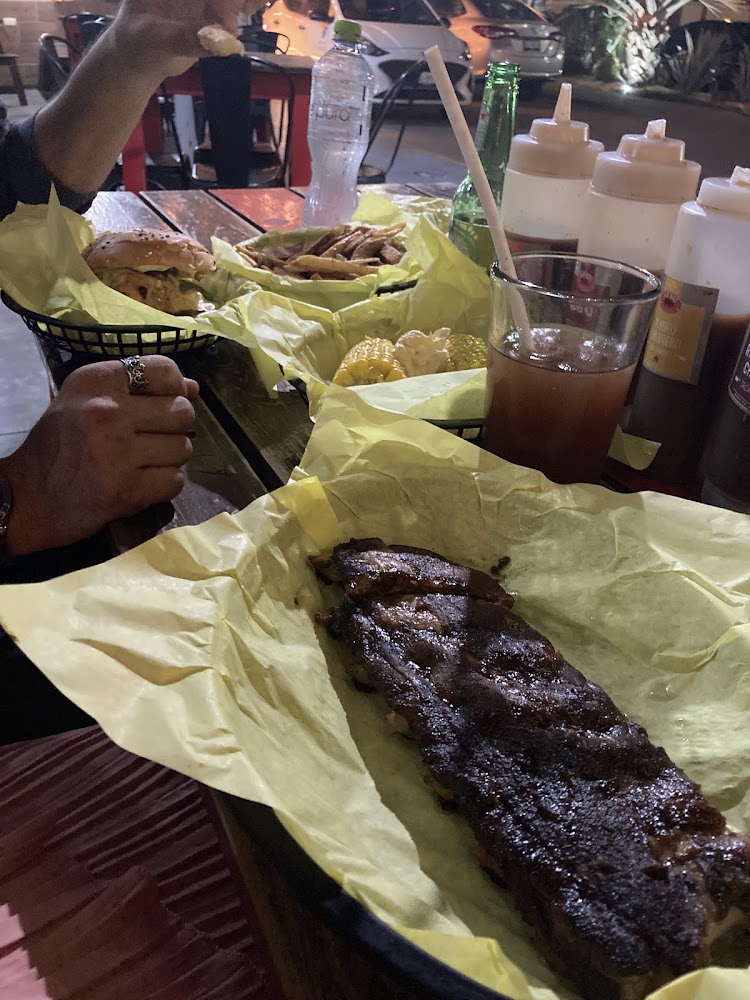 J&R Ribs Costilleria