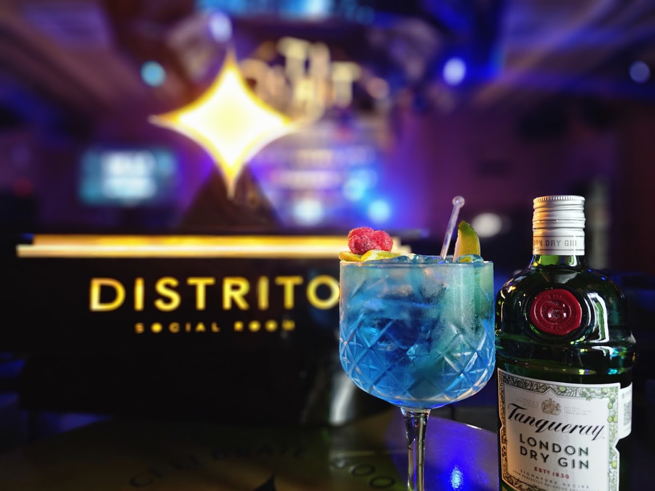 Distrito Social Room
