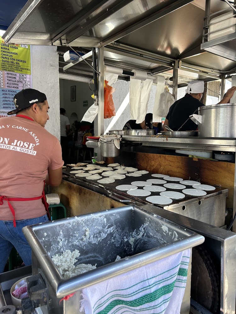 Birria y carne asada Don José