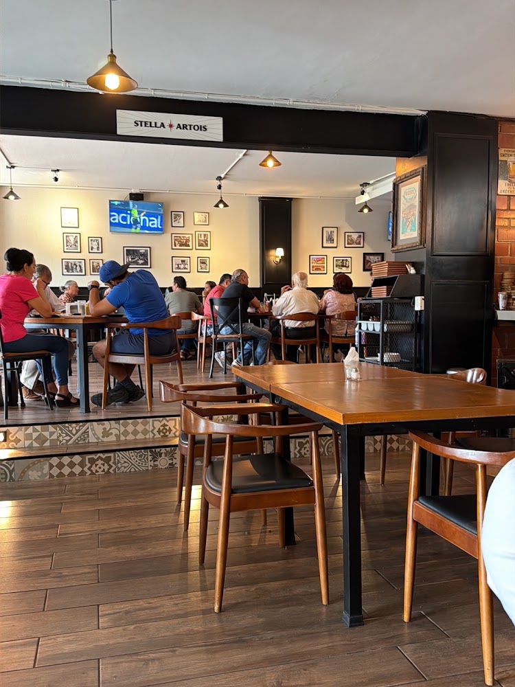 George Neighborhood Kitchen & Bar