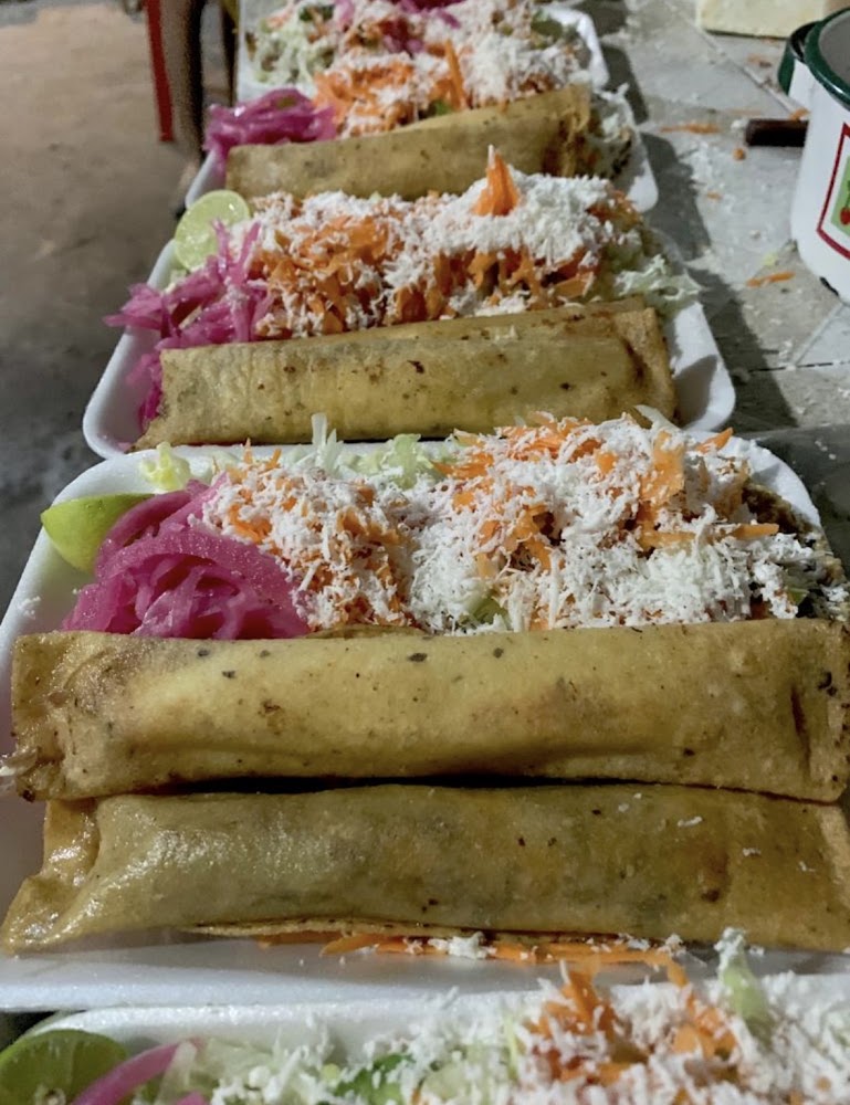 Cenaduría “La Más Perra”