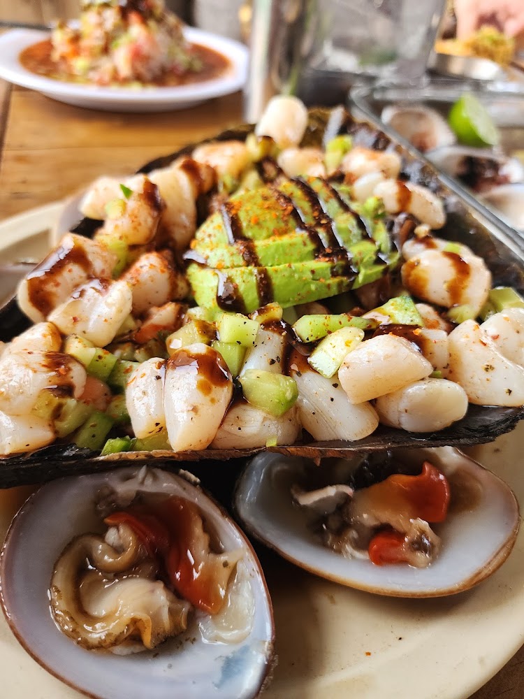 Mariscos la Charola