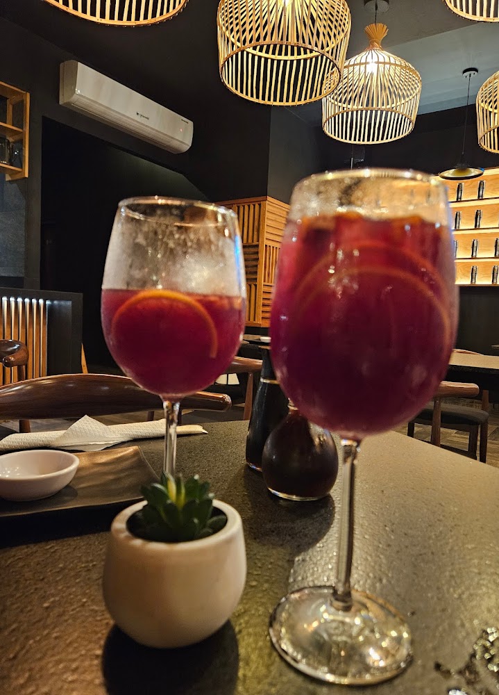 Mahi Sushi Bar