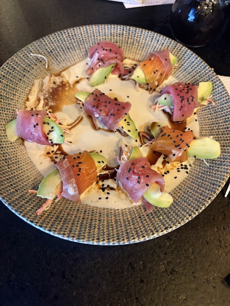 Mahi Sushi Bar