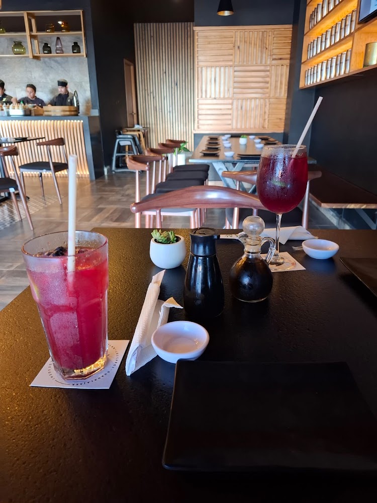 Mahi Sushi Bar