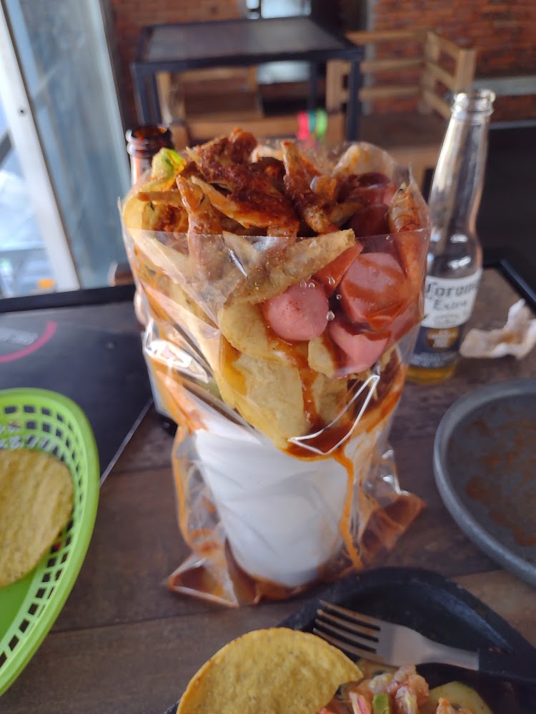 Maríachelita Cantina