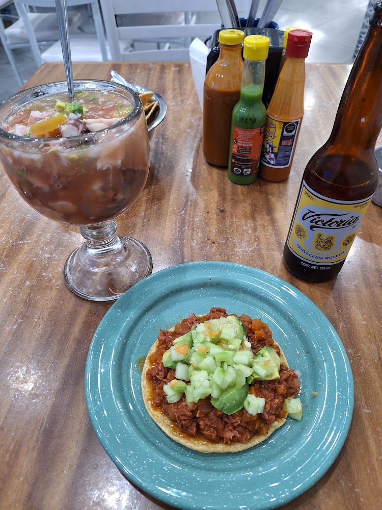Mariscos "El Zarco"