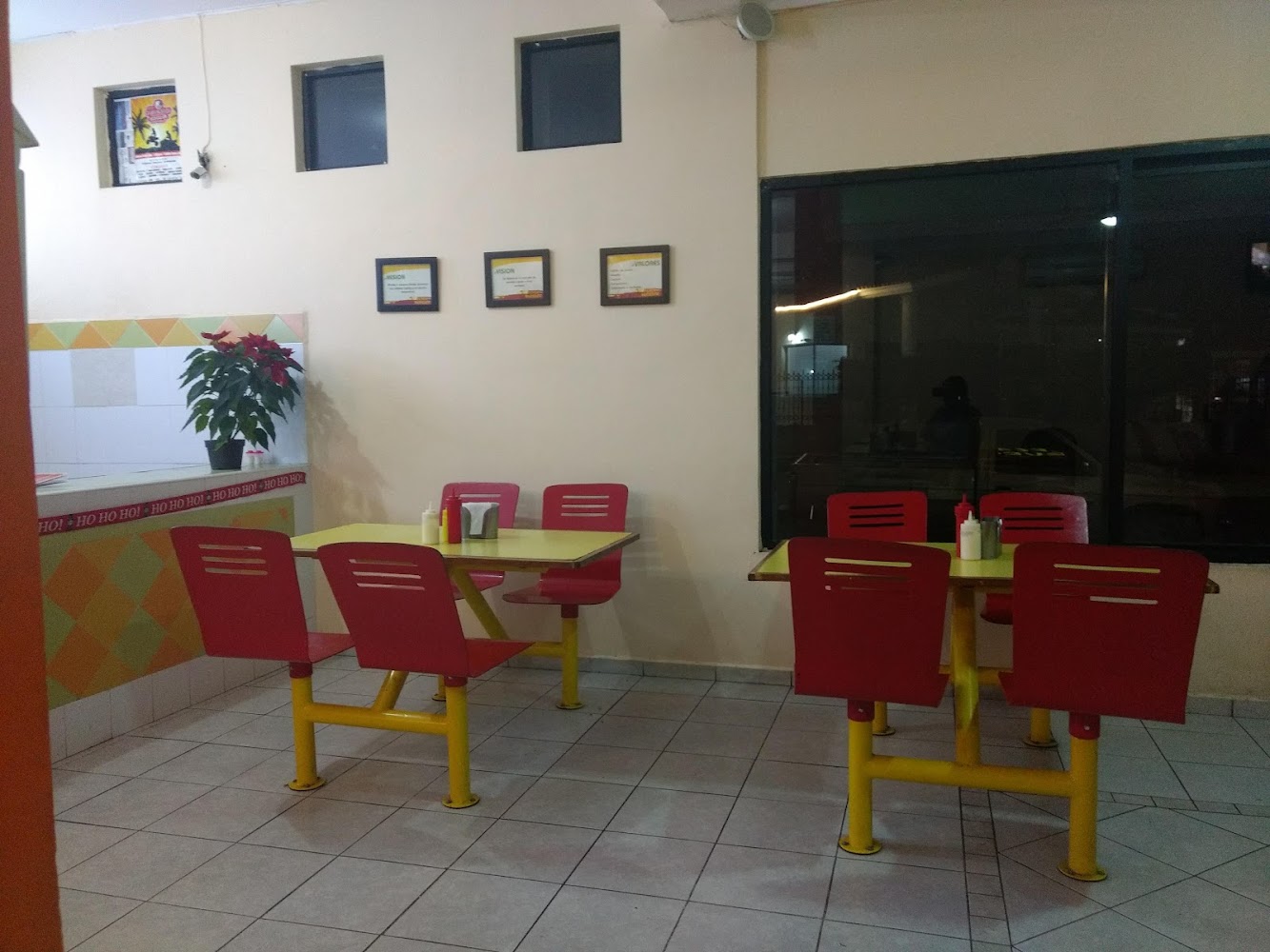 Flash Burger Suc. Cano y Mina