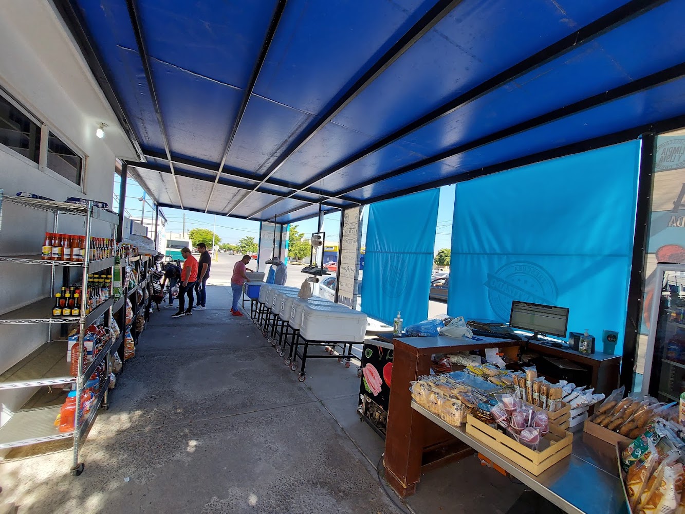FISH CENTER "Pescados Y Mariscos"