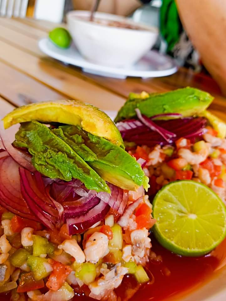 Mariscos El Tinguis