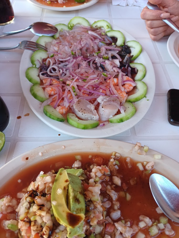 Mariscos El Tinguis