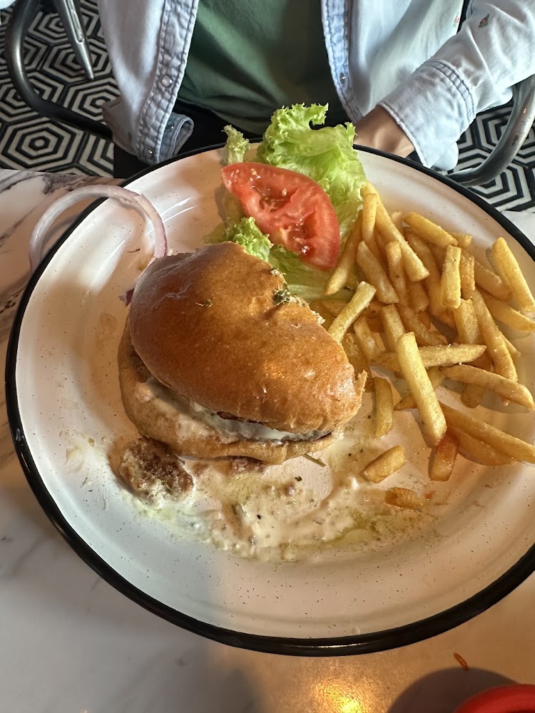 Voodoo Burgers / Umo Burgers